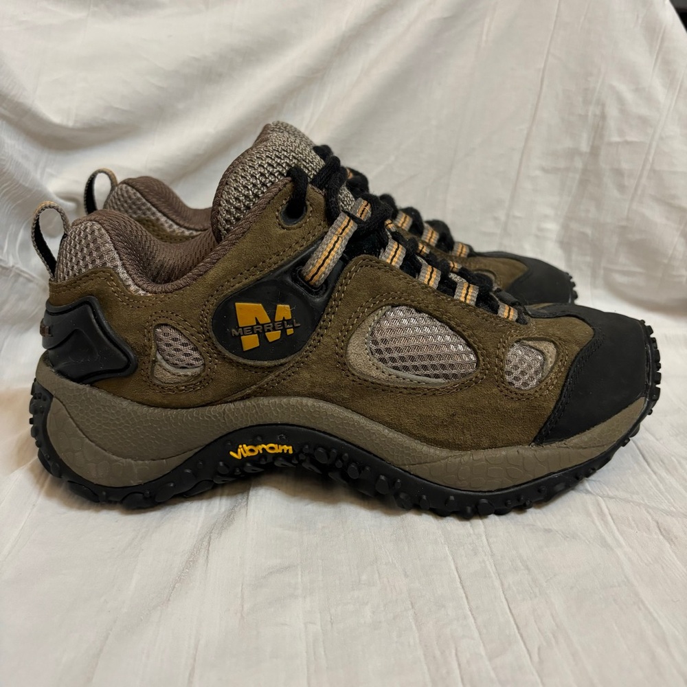 Merrell Women’s Chameleon Ventilator Low Hiking Shoes / Hikers 7 Brown Gray